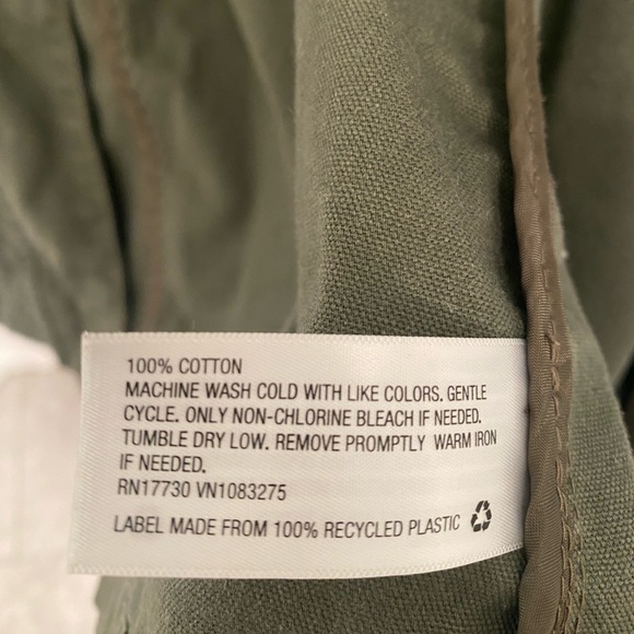 Universal Thread Coat - Picture 3 of 4